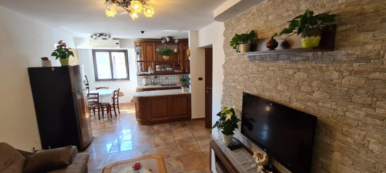 Izola City Center Apartment Bagian luar foto