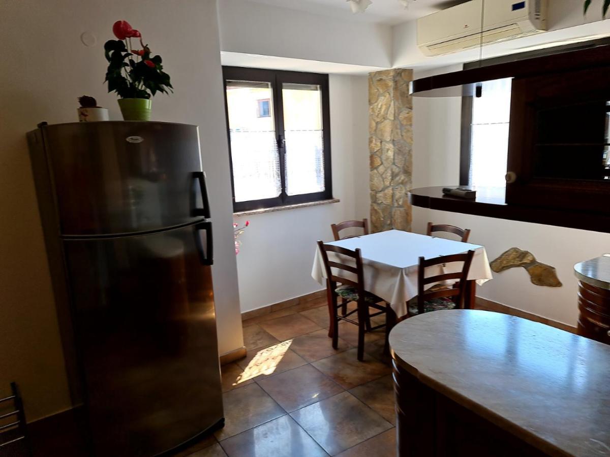 Izola City Center Apartment Bagian luar foto