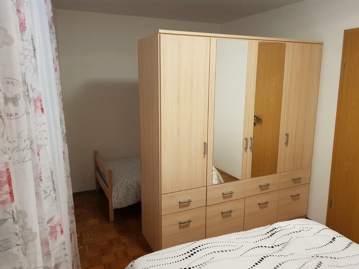 Izola City Center Apartment Bagian luar foto